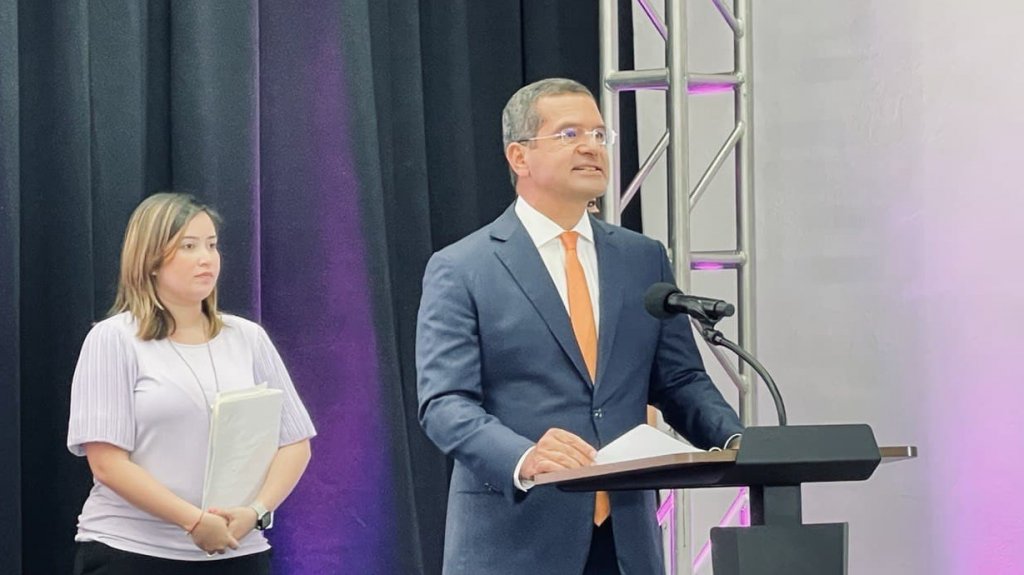  Audio: El que nombra soy yo, dice el gobernador ante vaticinios de colgada de nominado a secretario de Estado 