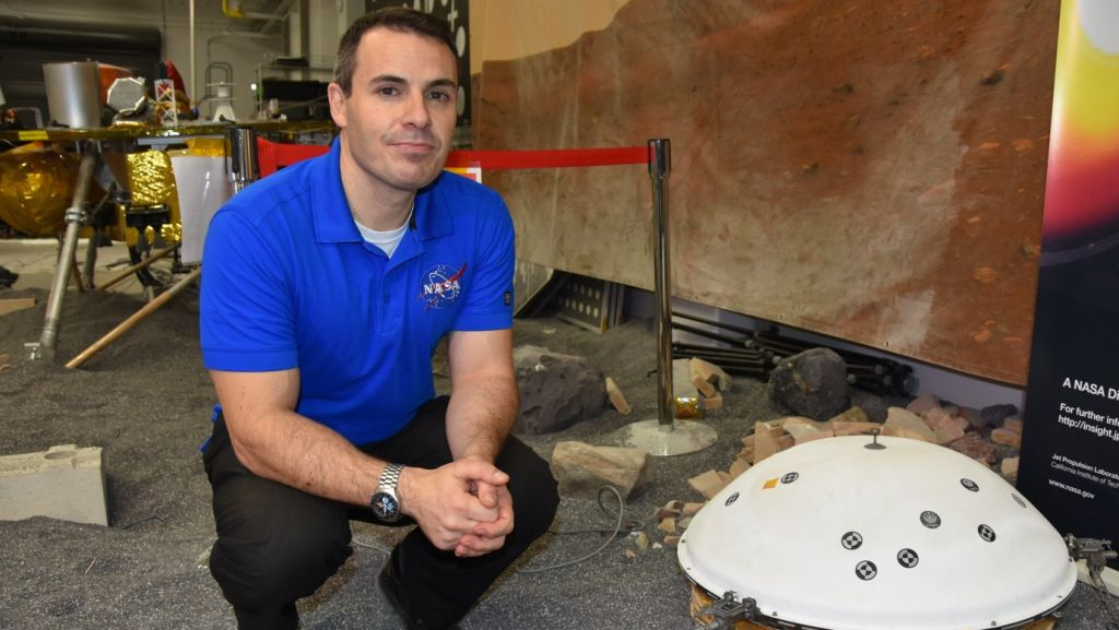  Vea video: InSight, el módulo espacial que auscultará los interiores de Marte 