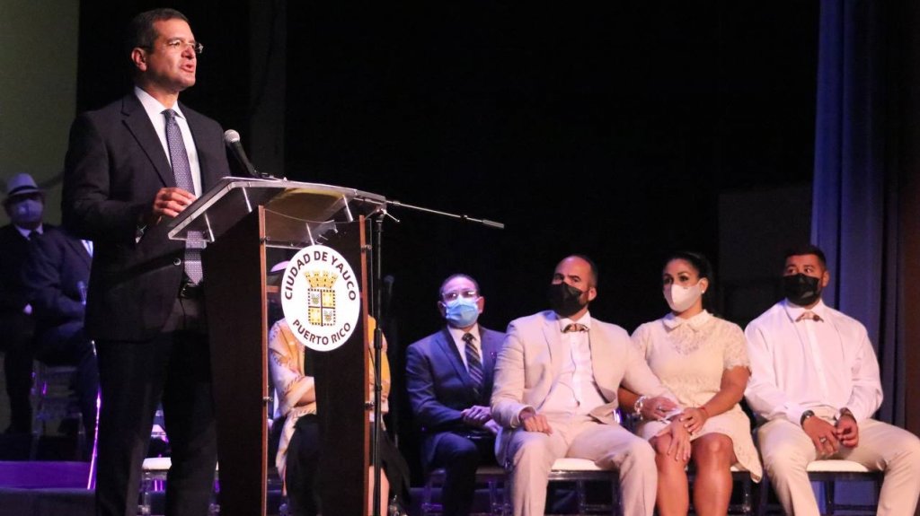  Gobernador insiste que la prioridad es reconstruir el suroeste 