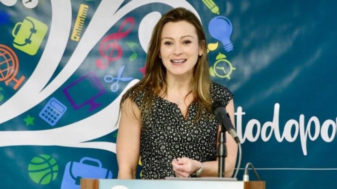 CategÃ³ricas y firmes instrucciones de Keleher sobre reapertura de escuelas