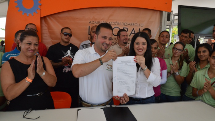 FIRMAN ACUERDO 
PARA AYUDAR A
 EX-CONFINADOS