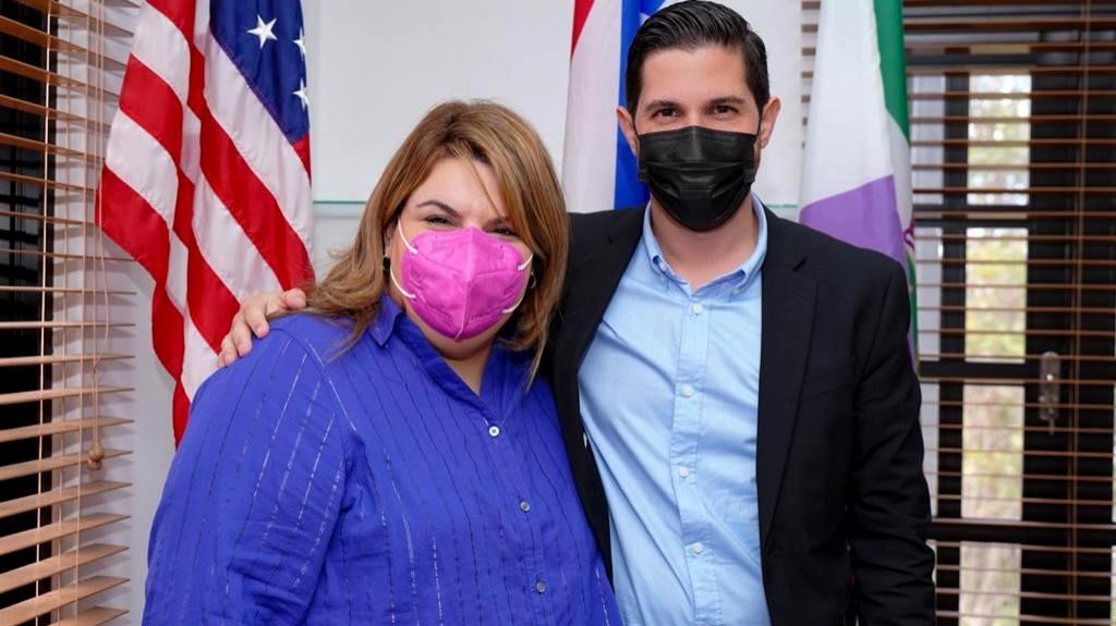  Alcalde de San Germ&aacute;n sostiene reuni&oacute;n con la comisionada residente para tratar proyectos con fondos federales 