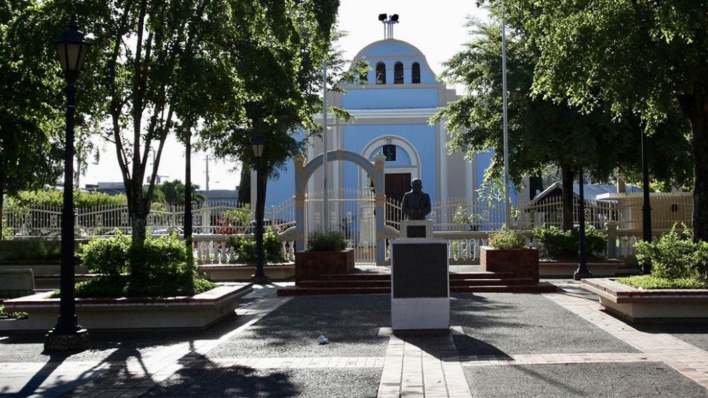  Vega Alta ofrece ayuda a sus ciudadanos para reclamar el incentivo federal de $1,200. 