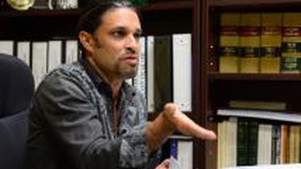  Alcalde de Adjuntas, ante informe de Contralor&iacute;a que se&ntilde;ala que habr&iacute;a cometido delitos de falsedad ideol&oacute;gica, archivo de documentos falsos y posesi&oacute;n de documentos falsificados por viaje a Espa&ntilde;a, Portugal y Marruecos, dice que todo fue &ldquo;error involuntario&rdquo; 