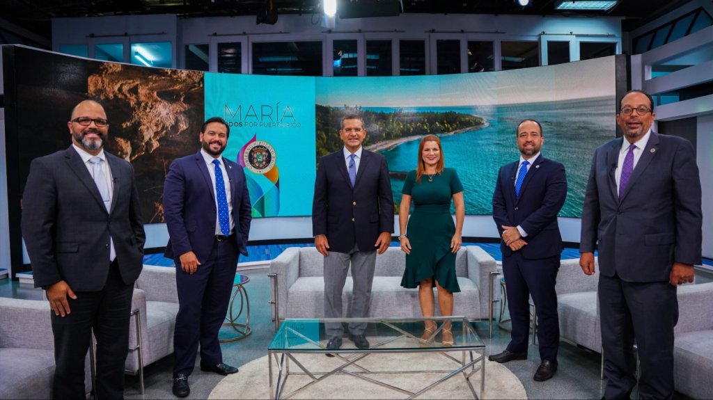 Gobierno presenta programa especial sobre reconstrucci&oacute;n tras hurac&aacute;n Mar&iacute;a 