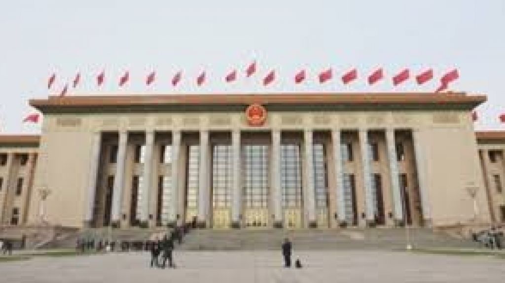  Vea video: La desaceleraci&oacute;n y la guerra comercial ponen en jaque a la econom&iacute;a china 