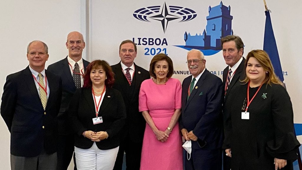  Jenniffer Gonz&aacute;lez form&oacute; parte de la delegaci&oacute;n de Estados Unidos al parlamento de la OTAN 