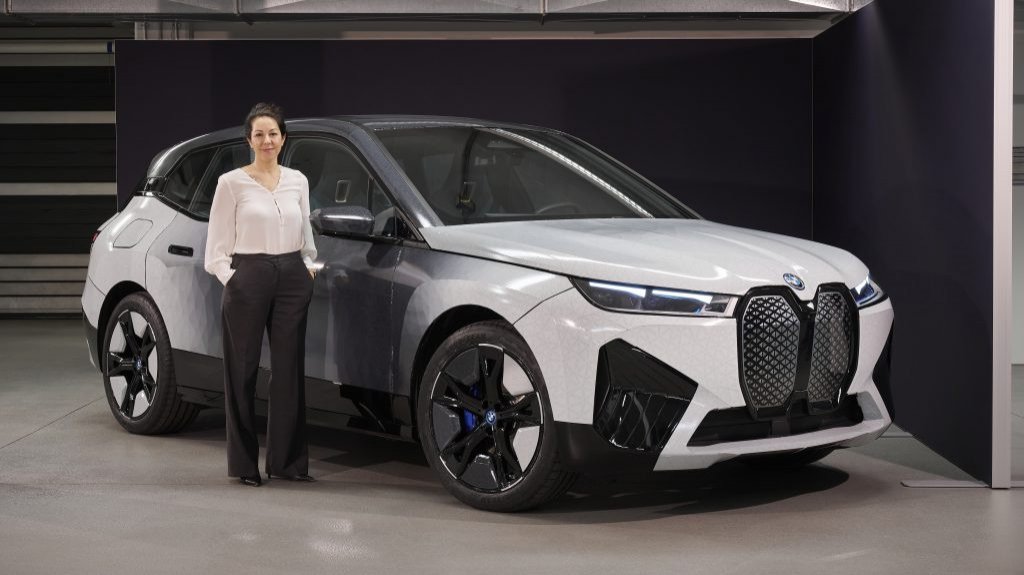  VIDEO: BMW presenta un automóvil que cambia de color con solo pulsar un botón 