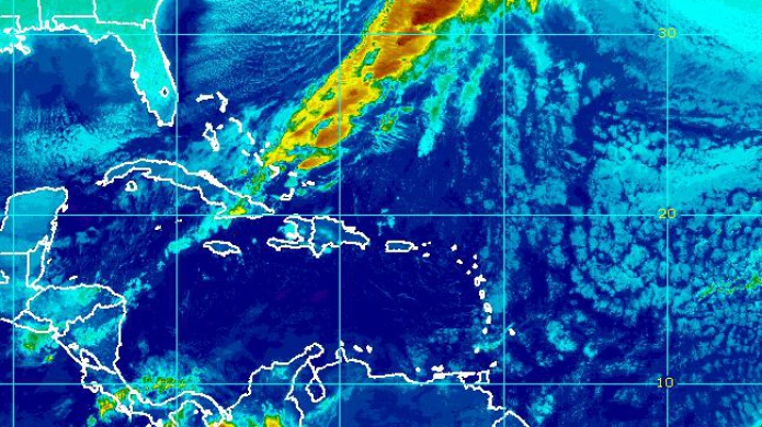 Aguaceros hacia el Interior y Noroeste, mientras que el Sur y Suroeste tienen potencial de incendios...