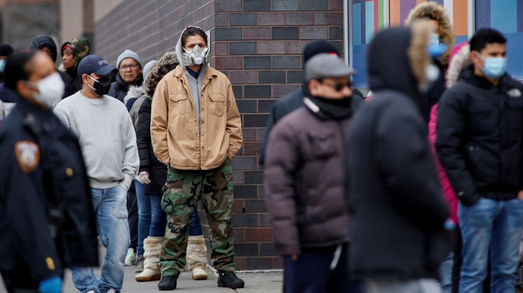  Nueva York registra m&aacute;s de 5.000 nuevos casos de coronavirus, elevando la cifra total a m&aacute;s de 30.000 