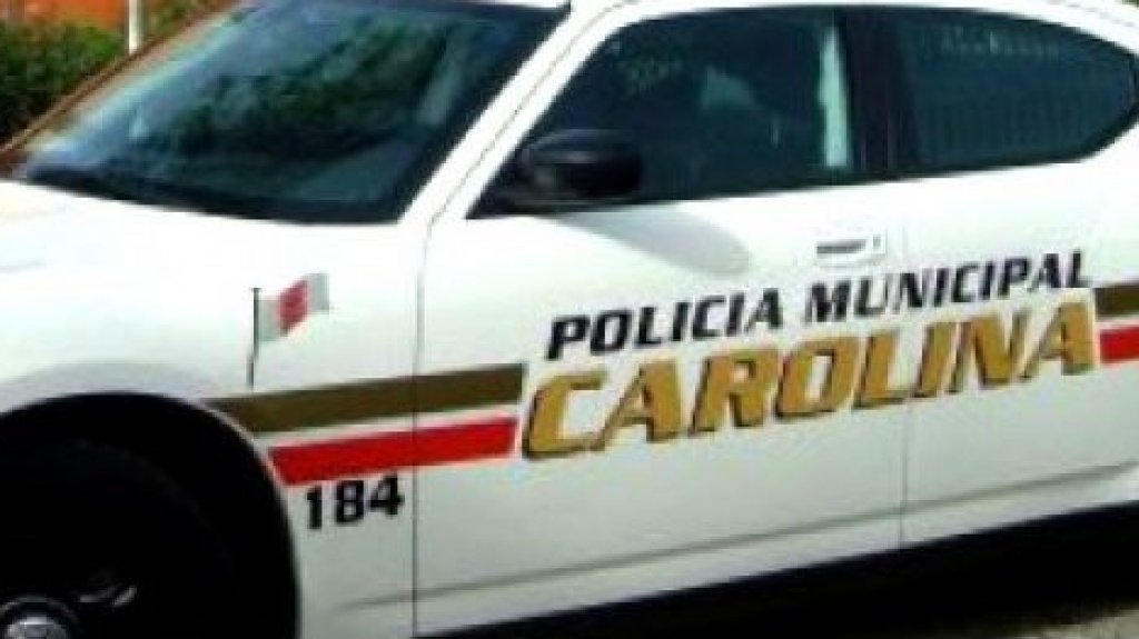  A alguien se le perdi&oacute; una pistola Glock en Plaza Escorial de Carolina 
