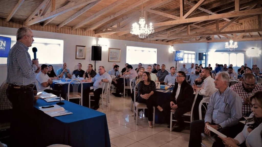  Senadores y representantes del PNP reciben talleres sobre estadidad y proceso de radicaci&oacute;n de candidaturas 