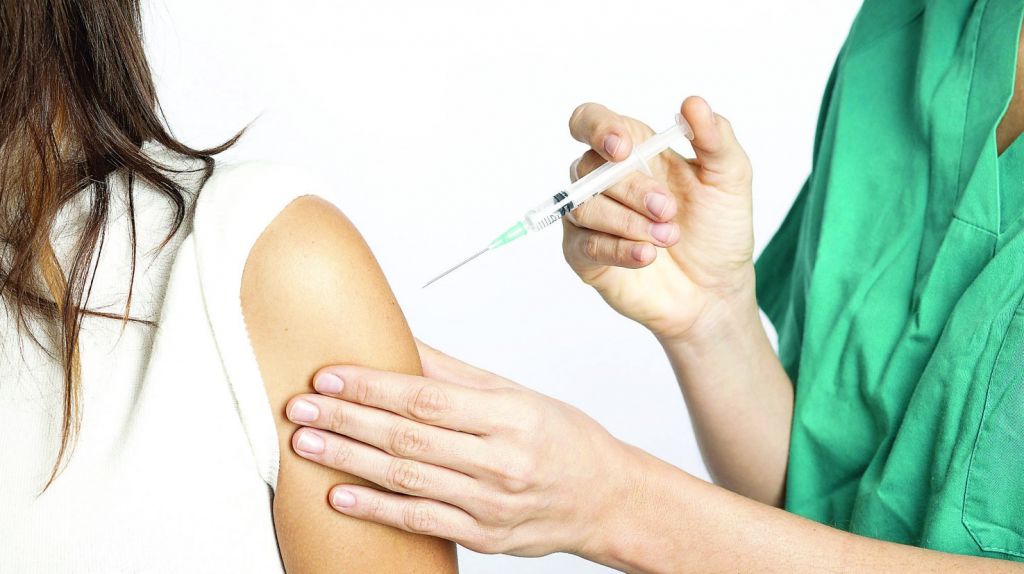  Farmac&eacute;uticos vacunar&aacute;n gratis contra Pulmon&iacute;a el s&aacute;bado 29 de septiembre 