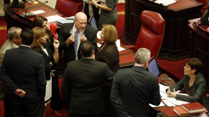 Gobierno pide a oposiciÃ³n unidad para atraer fondos de EEUU para salud