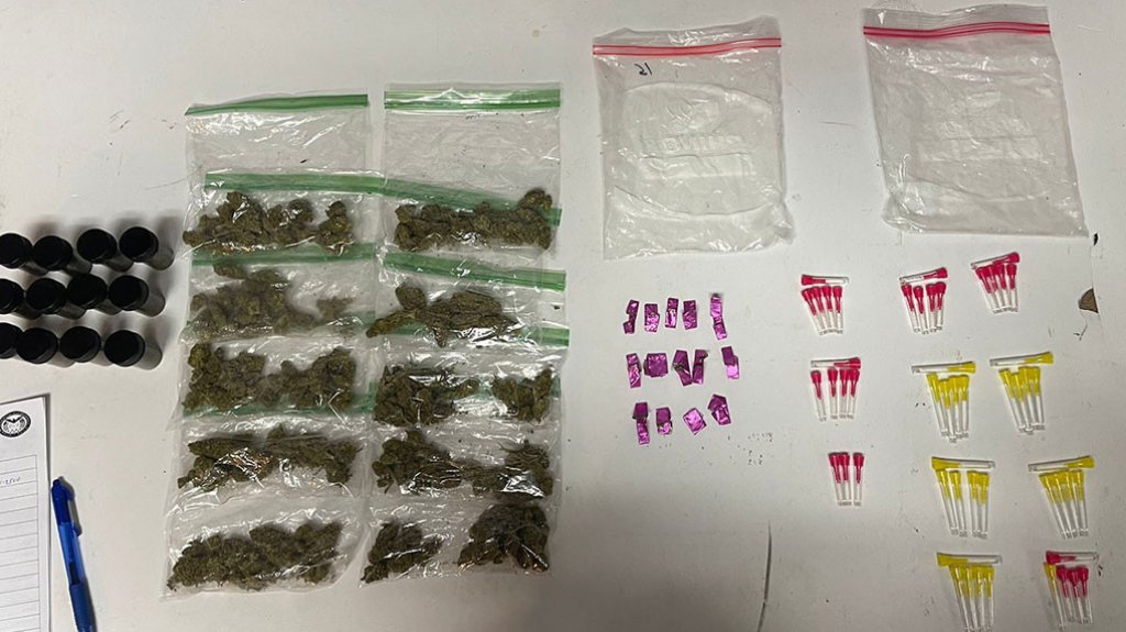  UM de Fajardo ocupa drogas 