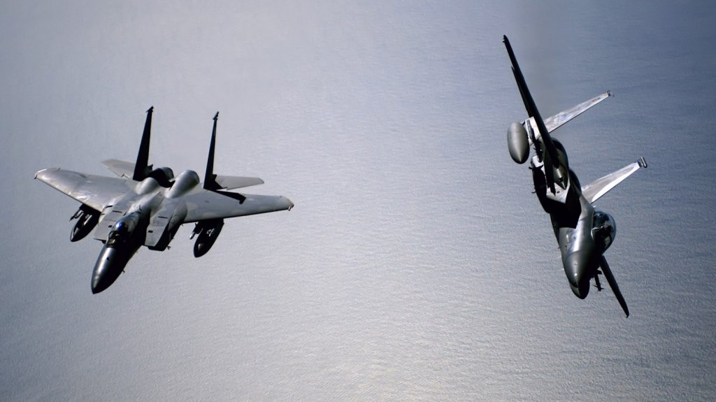  Video: Aclaran que fueron cazas estadounidenses los que causaron un incidente con avi&oacute;n de pasajeros iran&iacute; que volaba sobre Siria 