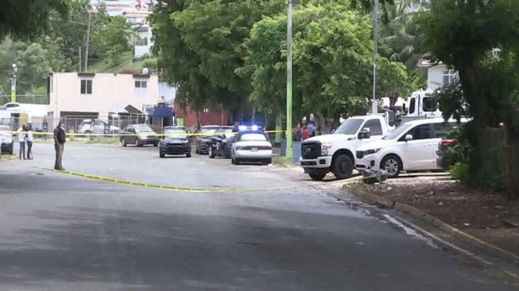  Video: identifican mujer de 54 a&ntilde;os que muri&oacute; estrangulada por un hombre ayer en negocio de Gurabo 