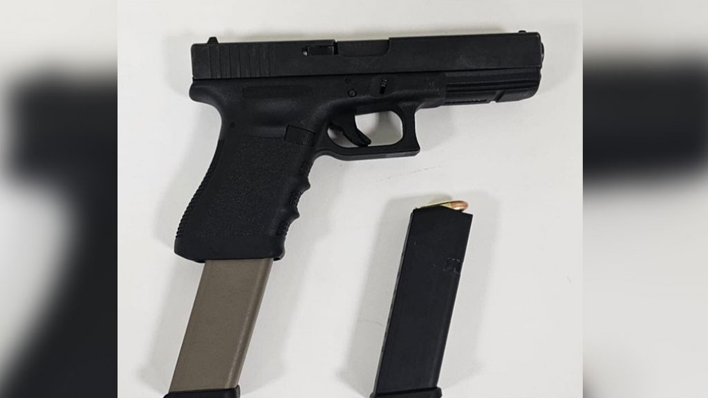  Tres arrestados con un arma ilegal en los previos del Tribunal de Ponce 