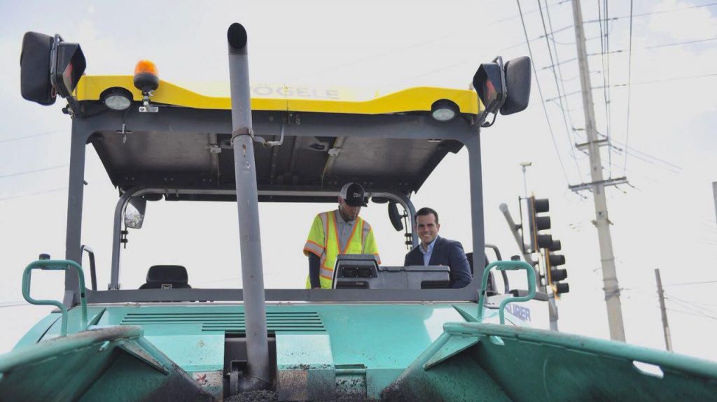  Rosssell&oacute; Nevaresanuncia Abriendo Caminos para las carreteras en una inversi&oacute;n sin precedentes 