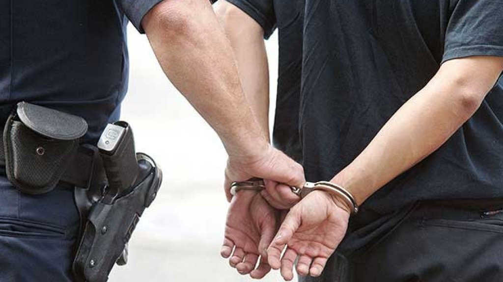  Arrestan a sujeto de 42 a&ntilde;os por golpear a su hermana con un objeto contundente 