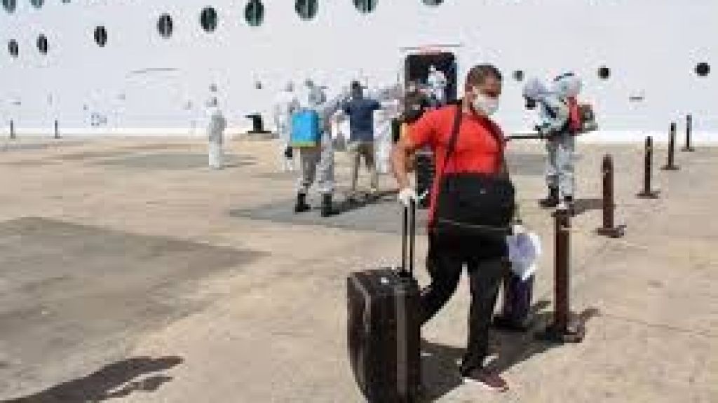  Llegaron 131 dominicanos a bordo de crucero de Royal Caribbean 