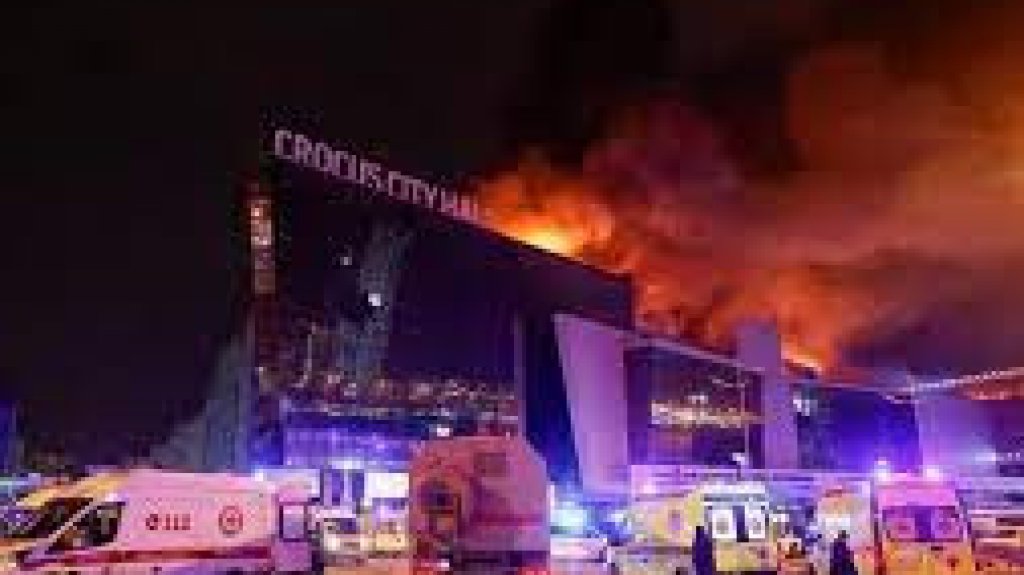  En video momento de un tiroteo en una sala de conciertos cerca de Moscú 