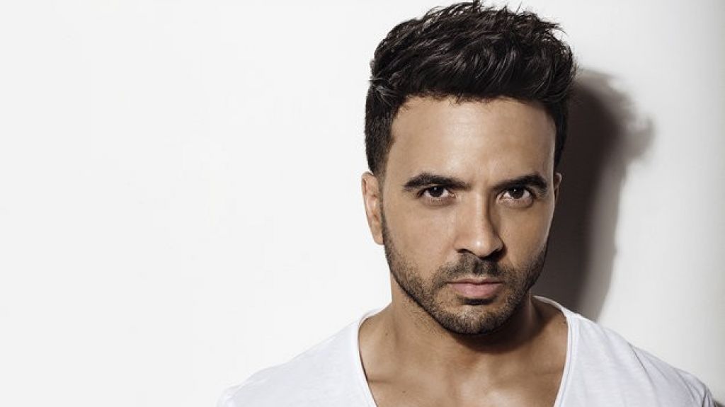  Luis Fonsi deja el reguet&oacute;n con su pr&oacute;ximo sencillo "Calypso" 