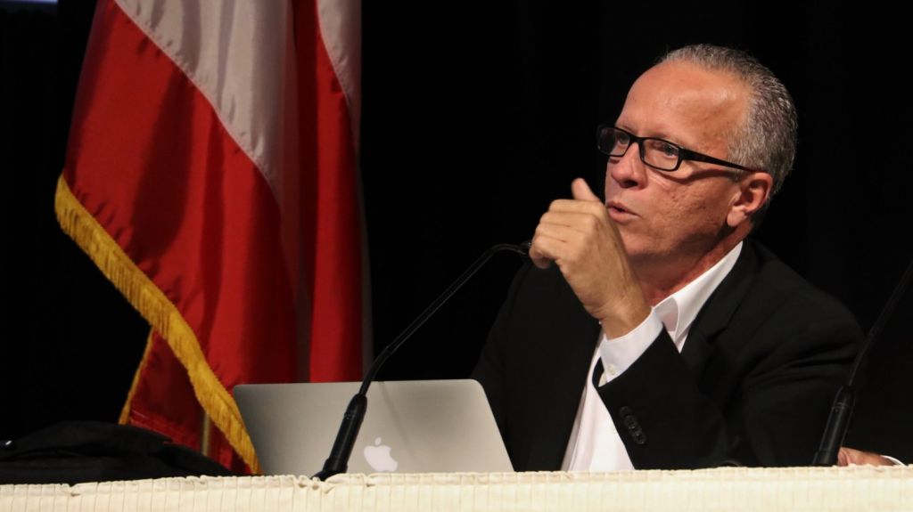  Municipio de Cayey presenta su sistema de transporte colectivo 