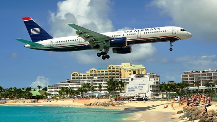 FOTOS: Un famoso aeropuerto del CÃ¡ribe resulta devastado por el paso del huracÃ¡n Irma