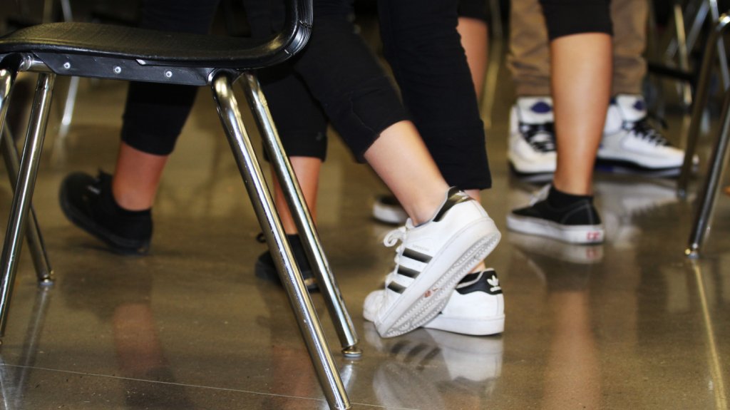  Chicago comienza la vuelta escalonada a las clases presenciales de primaria 