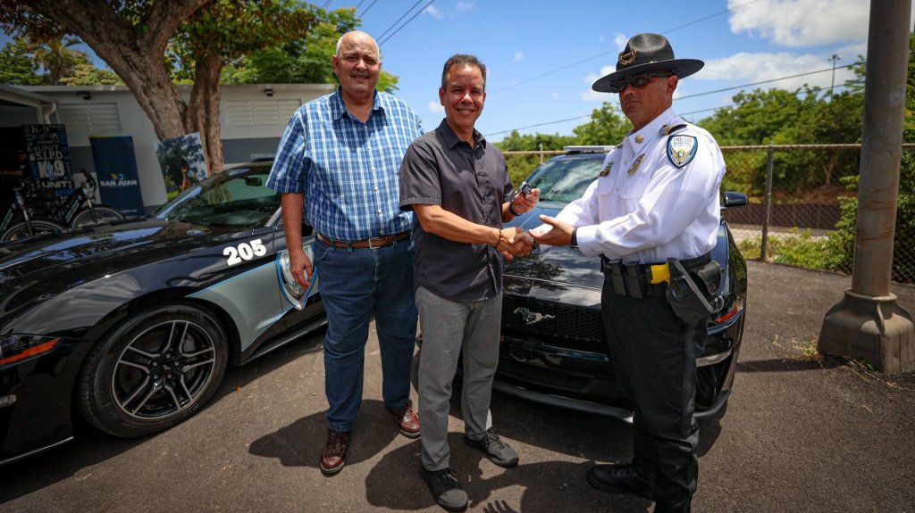  Refuerza alcalde Romero Lugo con nuevas patrullas, motoras acu&aacute;ticas, balsas y equipo de vigilancia la seguridad de San Juan 