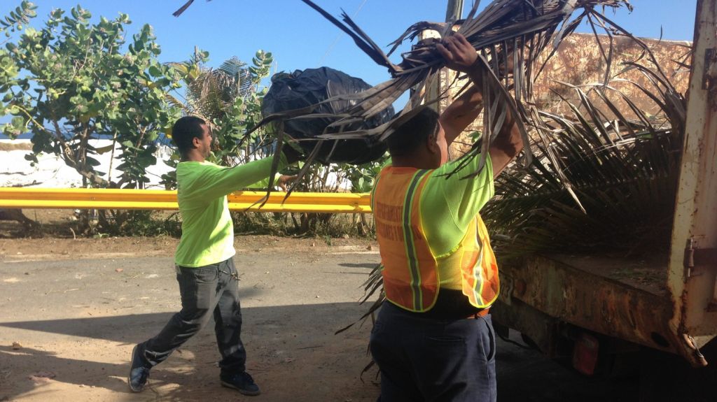  Invierten 894.000 d&oacute;lares en seis camiones de recogida de basura 