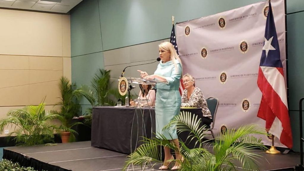  Gobernadora dice que el plan de trabajo por alerta nacional por violencia a mujeres qued&oacute; excelente 