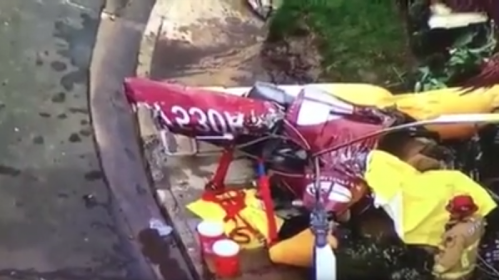  Video:&nbsp;Un helic&oacute;ptero se estrella contra una casa en California 