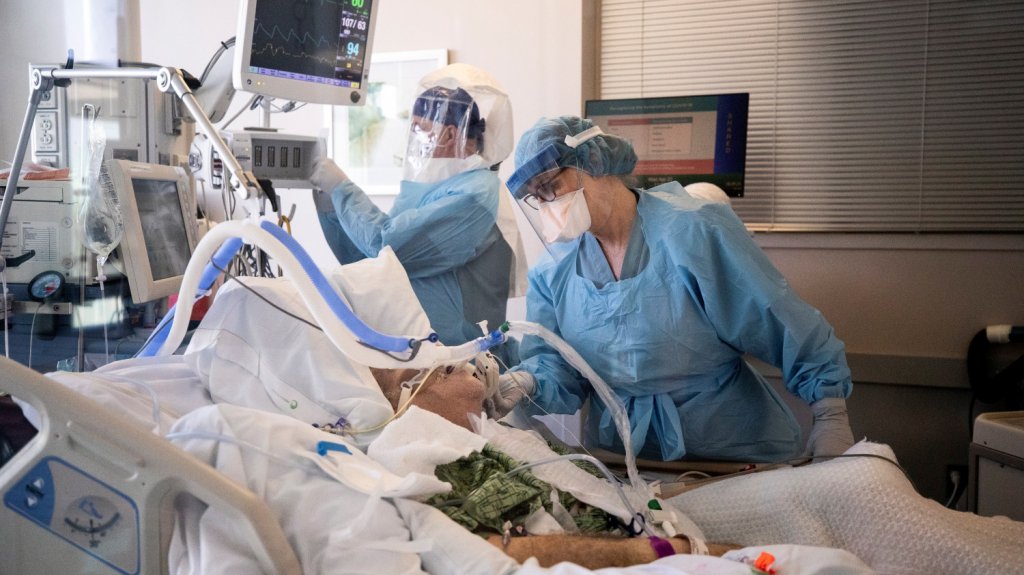  EE.UU. supera los 204.000 muertos y los siete millones de casos de la COVID-19 