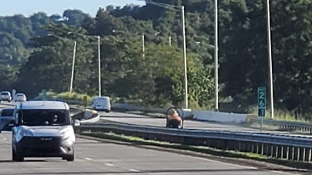  ACT informa de cierre de carriles en la PR-30 en ambas direcciones hasta el 6 de mayo 