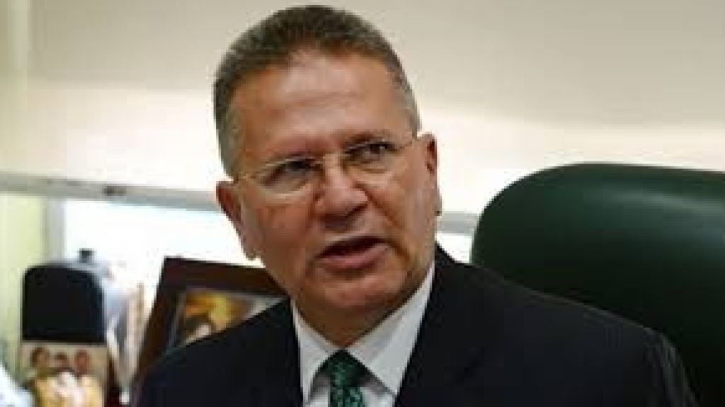  Designan a Jos&eacute; Aponte para Comisi&oacute;n en EEUU 