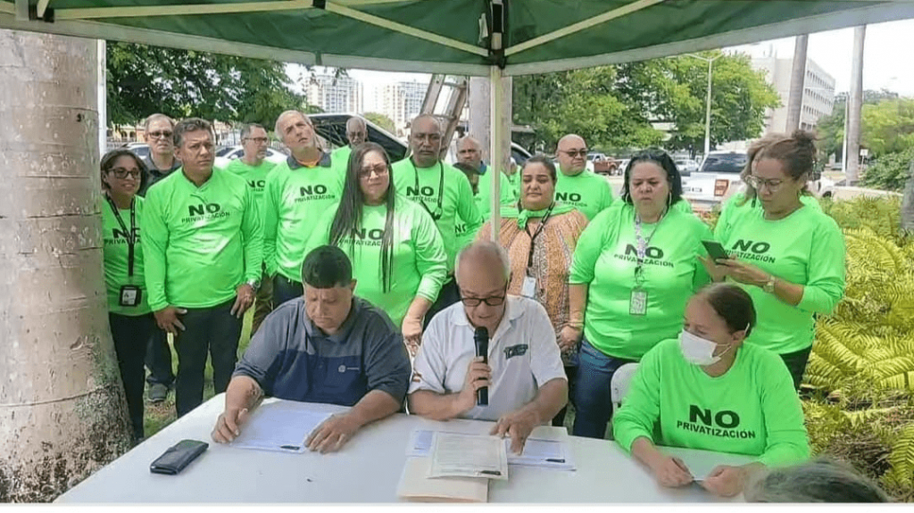  Critican privatización Compañía de Fomento Industrial 