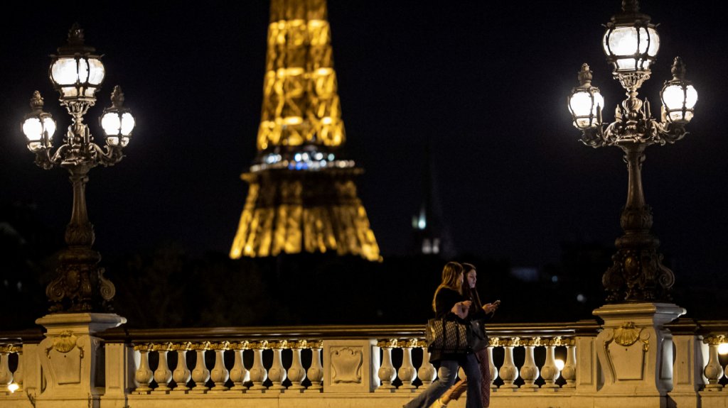  Francia inicia su segundo confinamiento nacional 