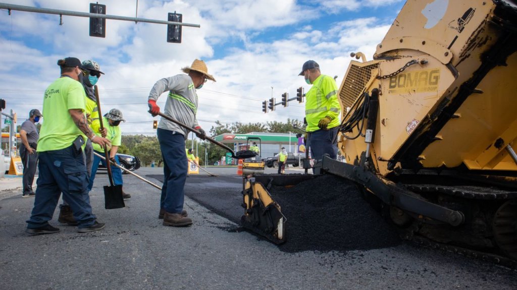  Avalan proyecto para que trabajos carreteras y autopistas de mayor flujo vehicular se realicen de 8:00 de la noche a 5:00 de la ma&ntilde;ana 
