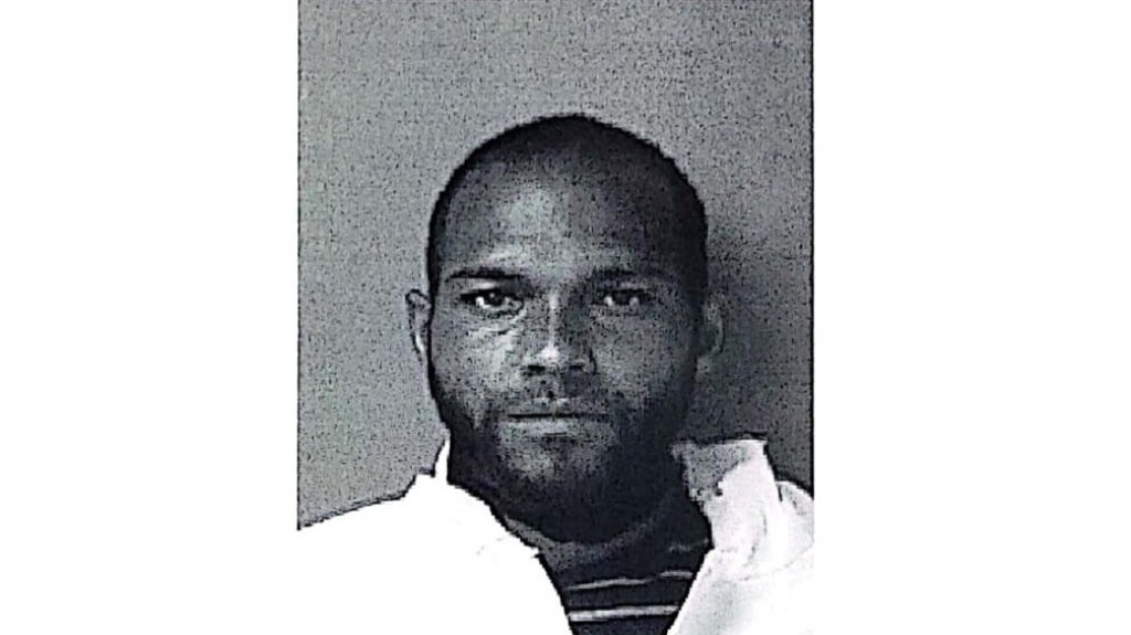  Radican cargos a un hombre por veh&iacute;culo hurtado, maltrato contra persona de edad avanzada y destrucci&oacute;n de evidencia 