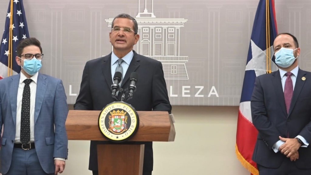  Gobernador anuncia distribuci&oacute;n de 4,020 millones de d&oacute;laresde fondos ARPA 