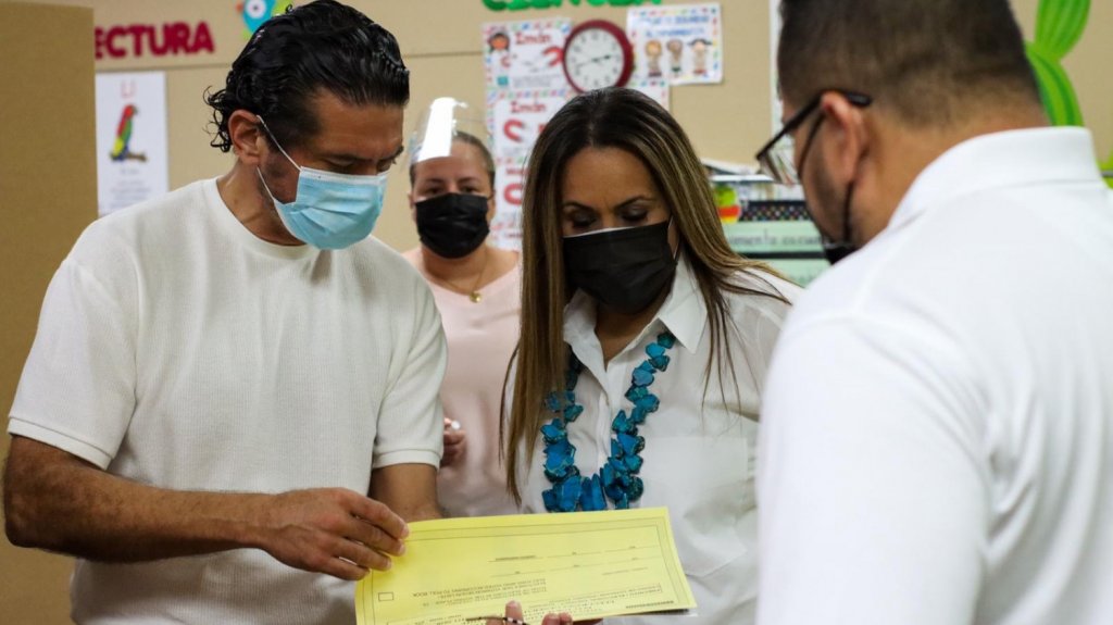  La CEE celebra el voto adelantado en precinto &ldquo;sin mayores contratiempos&rdquo; 