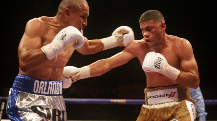  Combate entre puertorriqueÃ±os Jayson "La Maravilla" VÃ©lez y "Juanma" LÃ³pez