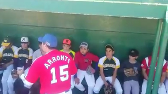 Video: Entrenador cubano muestra cÃ³mo es que se forman los grandes peloteros desde temprana edad 