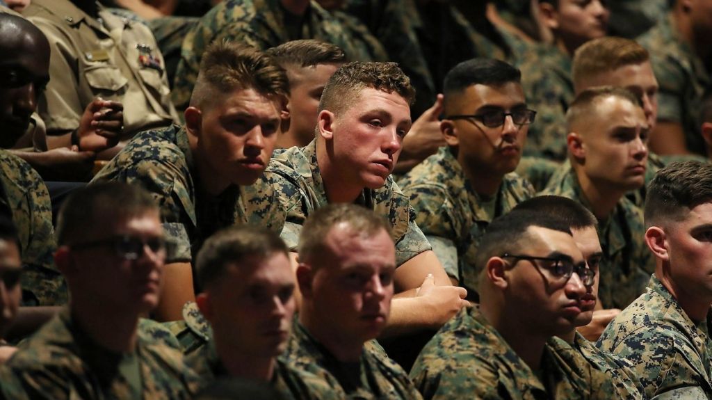  Una de primeras marines del pa&iacute;s afronta expulsi&oacute;n por relaci&oacute;n con compa&ntilde;ero 