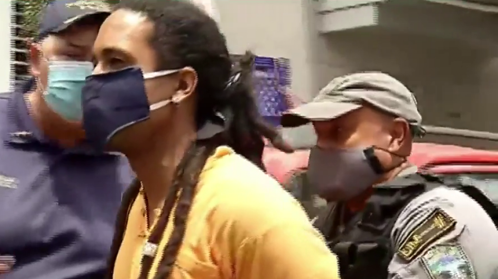  Video: Se fueron a protestar en caravana para Hato Rey, el l&iacute;der termin&oacute; arrestado 