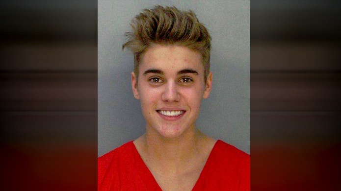Arrestan a Justin Bieber por conducir ebrio y bajo influencia de marihuana