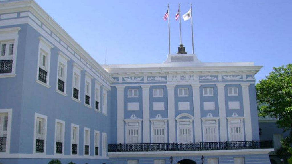  Gobernadora recibir&aacute; a miembros JCF 