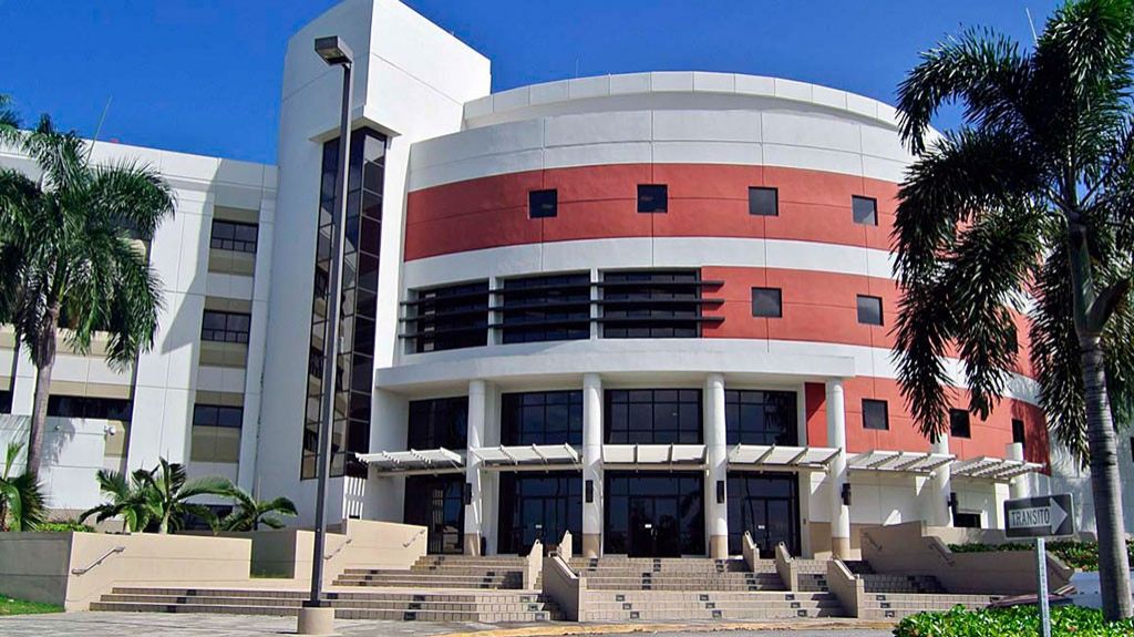  Jueza de Mayag&uuml;ez declara No ha lugar demandas que buscaban detener el cierre de escuelas en esa regi&oacute;n 